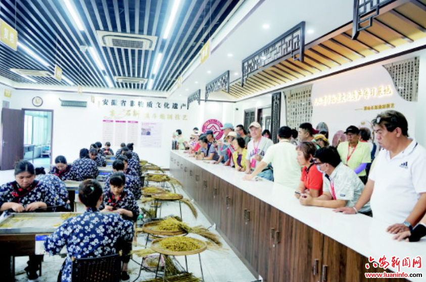 非遺“老手藝”闖出文旅“新市場”