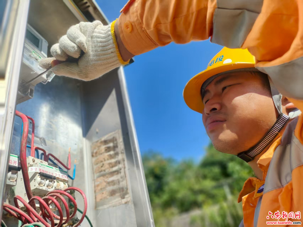 41cc0fad5e8c41909b66e747853c7656.jpg 41cc0fad5e8c41909b66e747853c7656.jpg