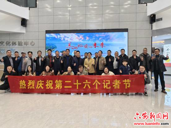 今天，我們一起過節(jié)!